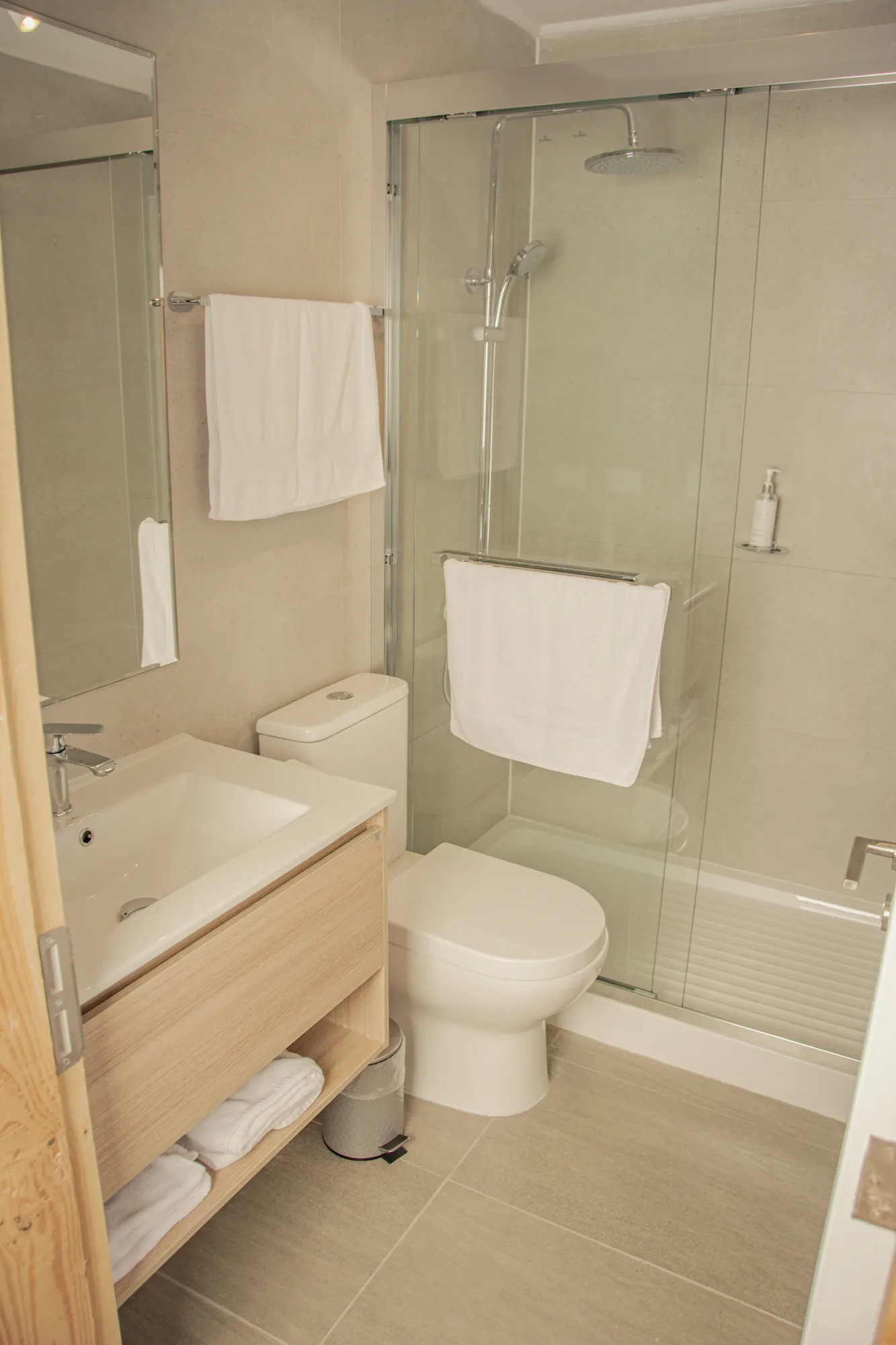 Baño completo 1, Loft Boutique, Ave Lodge